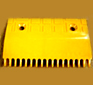 Plastic comb