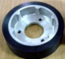Handrail drive roller